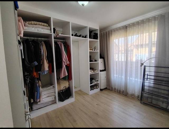 1 BEDROOM PROPERTY TO RENT IN KOSMOSDAL
